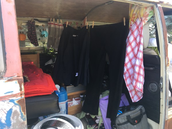 BCBC46EB-EAF7-4B40-83CB-48D196360573